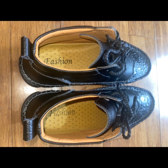 Men’s Black Streetwear Shoes - Picture 6 of 9